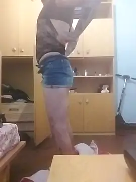 Elodie76 online show from September 10, 2025, 9:48 pm