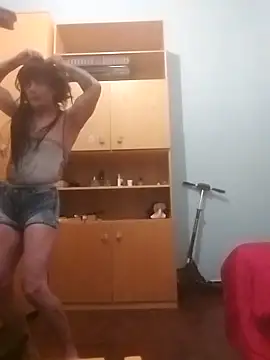 Snapshot of Elodie76 chatting on September 13, 2025, 11:26 pm Elodie76 online show from September 13, 2025, 11:26 pm