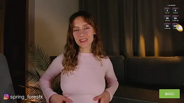 Snapshot of spring_forest chatting on October 31, 2025, 4:19 pm spring forest online show from October 31, 2025, 4:19 pm