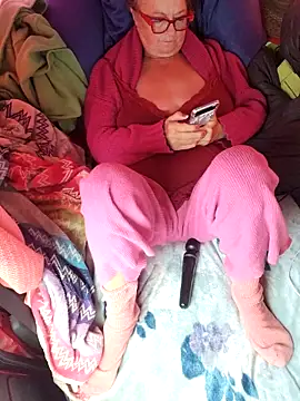 Snapshot of MucMilf59 chatting on March 11, 2025, 7:26 am MucMilf59 online show from March 11, 2025, 7:26 am