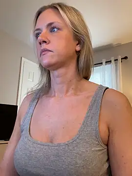 Kay Cakes online show from November 7, 2025, 7:58 pm