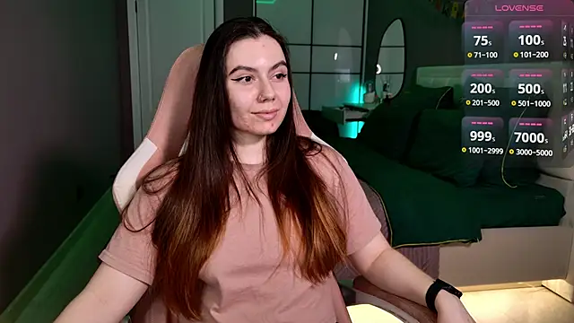 Snapshot of Foxohlove chatting on February 24, 2025, 2:58 pm Foxohlove online show from February 24, 2025, 2:58 pm