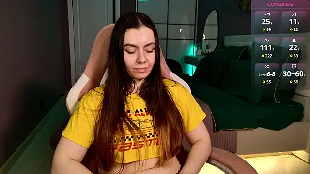 Snapshot of Foxohlove chatting on March 14, 2025, 3:58 pm Foxohlove online show from March 14, 2025, 3:58 pm