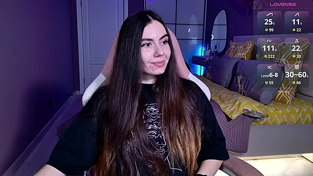 Snapshot of Foxohlove chatting on September 30, 2025, 5:07 pm Foxohlove online show from September 30, 2025, 5:07 pm