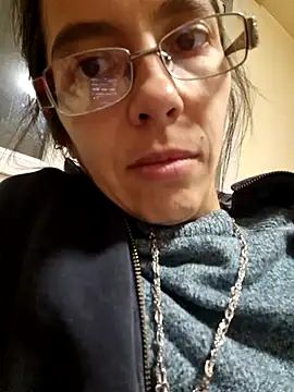 Snapshot of rposhta1991 chatting on October 4, 2025, 5:55 pm rposhta1991 online show from October 4, 2025, 5:55 pm
