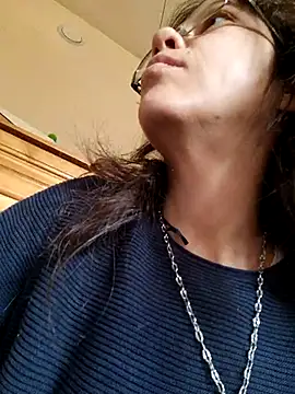 rposhta1991 online show from October 22, 2025, 8:25 am