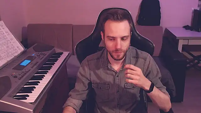 Snapshot of Sweetparker chatting on January 28, 2025, 2:53 am Sweetparker online show from January 28, 2025, 2:53 am