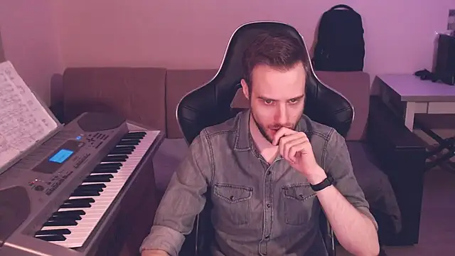 Snapshot of Sweetparker chatting on January 28, 2025, 5:54 am Sweetparker online show from January 28, 2025, 5:54 am