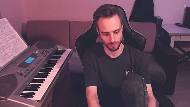 Snapshot of Sweetparker chatting on February 2, 2025, 10:49 pm Sweetparker online show from February 2, 2025, 10:49 pm