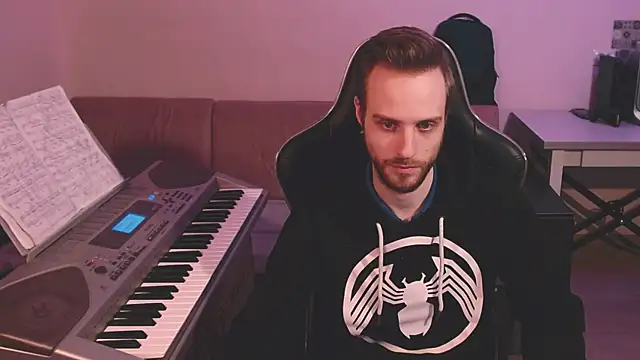 Snapshot of Sweetparker chatting on February 16, 2025, 11:59 pm Sweetparker online show from February 16, 2025, 11:59 pm