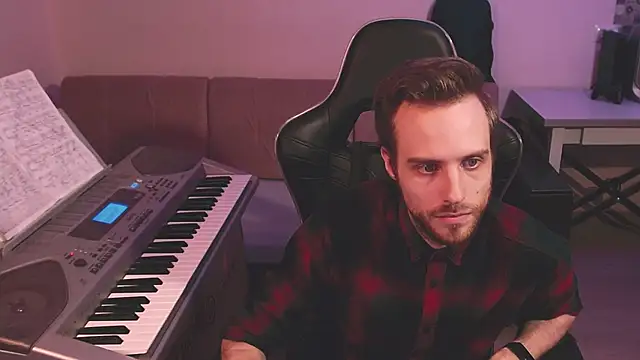 Snapshot of Sweetparker chatting on February 25, 2025, 4:24 am Sweetparker online show from February 25, 2025, 4:24 am