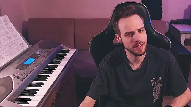 Snapshot of Sweetparker chatting on November 12, 2025, 8:19 pm Sweetparker online show from November 12, 2025, 8:19 pm