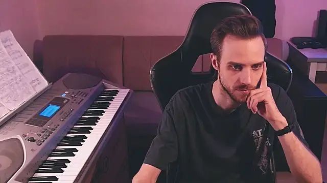 Snapshot of Sweetparker chatting on November 28, 2025, 1:47 pm Sweetparker online show from November 28, 2025, 1:47 pm