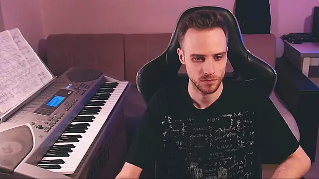 Snapshot of Sweetparker chatting on December 18, 2025, 11:33 pm Sweetparker online show from December 18, 2025, 11:33 pm