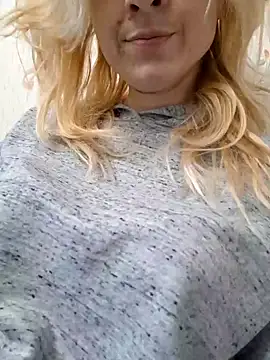 Snapshot of YogisticJuli666 chatting on March 11, 2025, 6:53 am YogisticJuli666 online show from March 11, 2025, 6:53 am