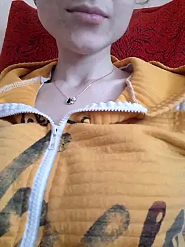 Snapshot of YogisticJuli666 chatting on March 15, 2025, 7:09 am YogisticJuli666 online show from March 15, 2025, 7:09 am