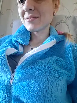 Snapshot of YogisticJuli666 chatting on March 18, 2025, 5:52 am YogisticJuli666 online show from March 18, 2025, 5:52 am