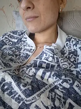 Snapshot of YogisticJuli666 chatting on March 21, 2025, 6:38 am YogisticJuli666 online show from March 21, 2025, 6:38 am