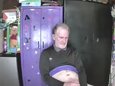 Snapshot of Sweet_Sexy1963 chatting on December 21, 2024, 4:09 am Sweet Sexy1963 online show from December 21, 2024, 4:09 am