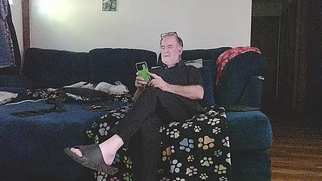 Snapshot of Sweet_Sexy1963 chatting on September 29, 2025, 4:23 pm Sweet Sexy1963 online show from September 29, 2025, 4:23 pm