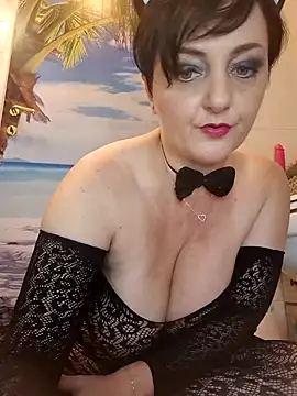 lucillabollente online show from September 20, 2025, 5:08 am