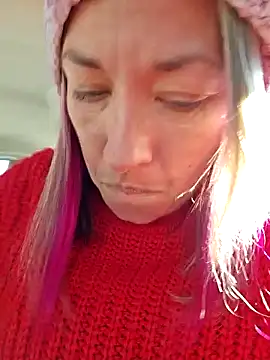 Snapshot of _NinaLuvSins_ chatting on February 10, 2025, 8:00 pm  NinaLuvSins  online show from February 10, 2025, 8:00 pm