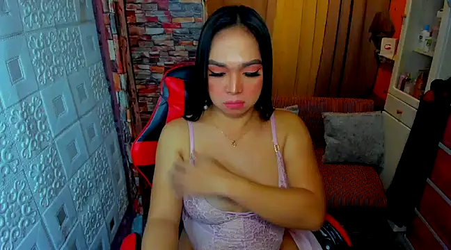 Snapshot of tssexylover chatting on January 14, 2025, 7:32 pm tssexylover online show from January 14, 2025, 7:32 pm