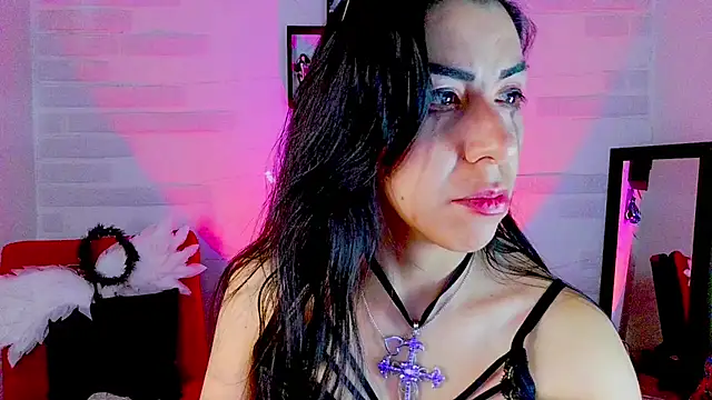 sky girl1 online show from November 6, 2025, 8:43 pm