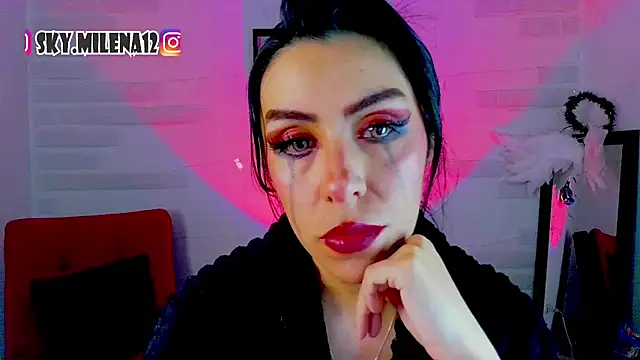 sky girl1 online show from November 27, 2025, 6:15 am