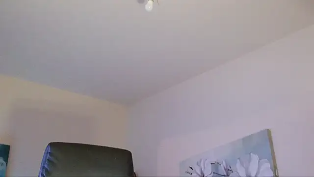 lara heaven online show from November 20, 2025, 4:56 am