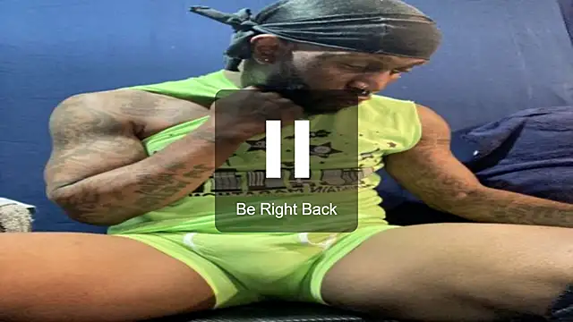 iBreakHeartz online show from November 26, 2025, 12:50 pm