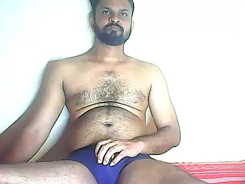 Snapshot of LifeLineSL chatting on January 13, 2025, 3:45 am LifeLineSL online show from January 13, 2025, 3:45 am