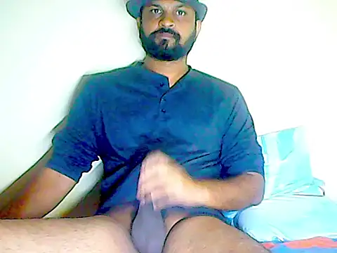 Snapshot of LifeLineSL chatting on September 8, 2025, 11:48 pm LifeLineSL online show from September 8, 2025, 11:48 pm