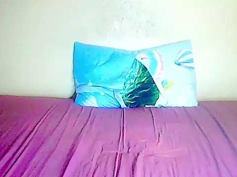 Snapshot of LifeLineSL chatting on September 29, 2025, 5:01 am LifeLineSL online show from September 29, 2025, 5:01 am