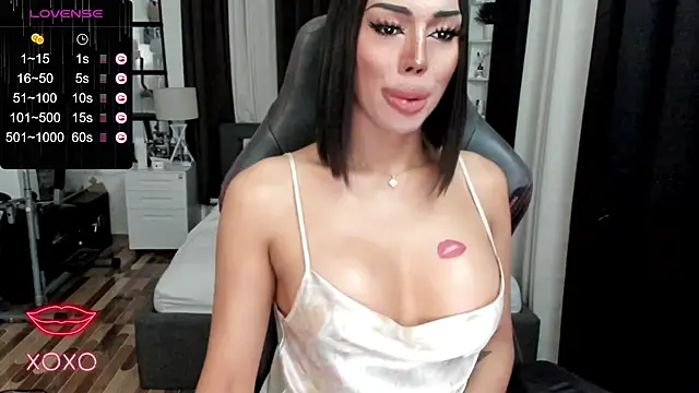 Forever MissCandace online show from March 19, 2025, 7:49 pm