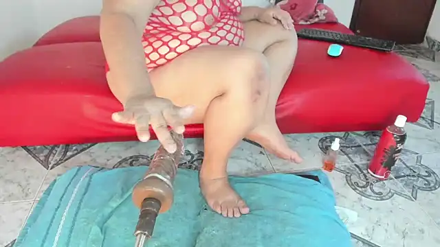 Snapshot of Dakotalove20 chatting on October 26, 2025, 5:24 am Dakotalove20 online show from October 26, 2025, 5:24 am