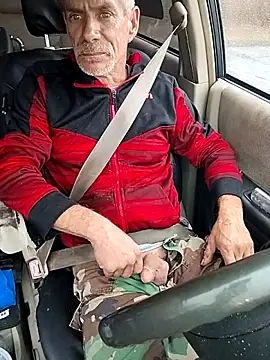 Biknight online show from October 29, 2025, 5:47 pm