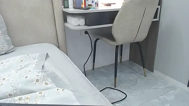 Hanako love online show from November 8, 2025, 3:45 pm