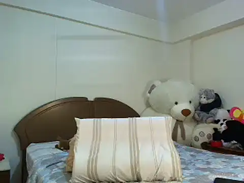 Snapshot of _dannyaldana_ chatting on January 18, 2025, 5:15 pm dannyaldana online show from January 18, 2025, 5:15 pm