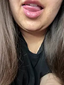 Snapshot of Jane_BBW chatting on March 16, 2025, 9:16 pm Jane BBW online show from March 16, 2025, 9:16 pm