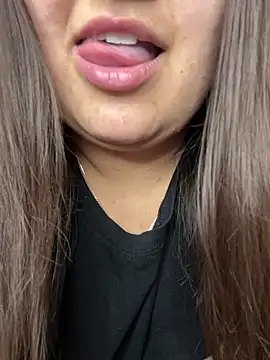 Snapshot of Jane_BBW chatting on March 17, 2025, 10:28 pm Jane BBW online show from March 17, 2025, 10:28 pm