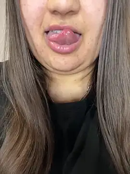 Snapshot of Jane_BBW chatting on March 22, 2025, 1:22 am Jane BBW online show from March 22, 2025, 1:22 am