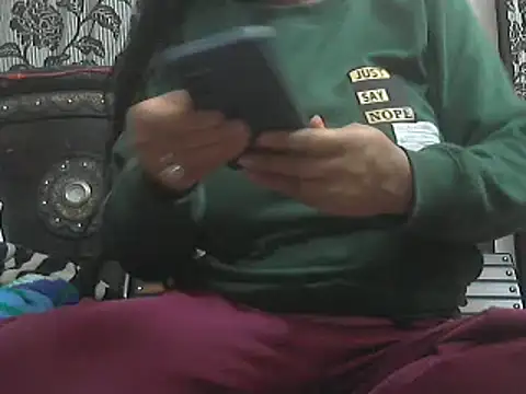 Snapshot of prettyindiandoll chatting on December 12, 2024, 2:00 pm prettyindiandoll online show from December 12, 2024, 2:00 pm