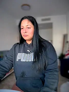 Snapshot of DannaaMeliza chatting on November 29, 2025, 10:51 am DannaaMeliza online show from November 29, 2025, 10:51 am