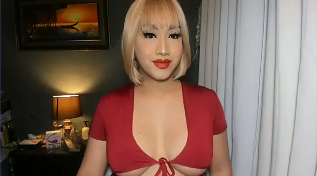 AliciaGundersen online show from March 9, 2025, 5:28 pm