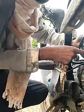 Snapshot of ThethunderPo chatting on November 24, 2025, 3:39 am ThethunderPo online show from November 24, 2025, 3:39 am