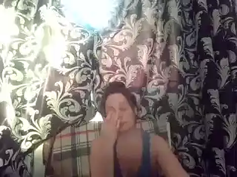 Snapshot of LindaStarS chatting on February 19, 2025, 2:44 pm LindaStarS online show from February 19, 2025, 2:44 pm