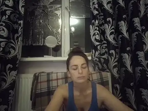 Snapshot of LindaStarS chatting on February 23, 2025, 6:12 pm LindaStarS online show from February 23, 2025, 6:12 pm