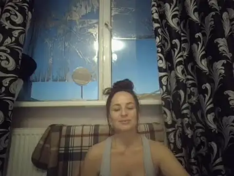 Snapshot of LindaStarS chatting on February 25, 2025, 4:10 pm LindaStarS online show from February 25, 2025, 4:10 pm