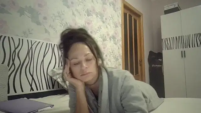 Snapshot of LindaStarS chatting on October 20, 2025, 7:14 pm LindaStarS online show from October 20, 2025, 7:14 pm